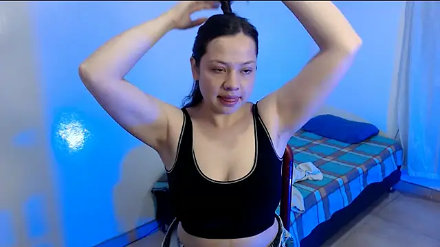 Snapshot of Alaska_atm chatting on 10/21/25, 11:53 Alaska atm online show from 10/21/25, 11:53