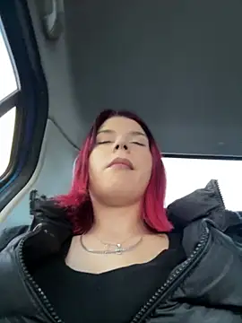 RiriRoseey online show from 02/25/26, 08:47