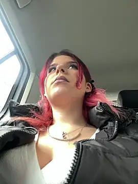 RiriRoseey online show from 02/07/26, 08:44