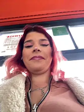 RiriRoseey online show from 03/25/26, 08:57