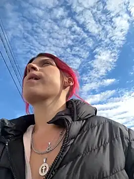 RiriRoseey online show from 10/10/25, 07:20