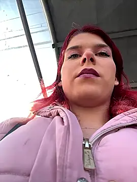 RiriRoseey online show from 01/17/26, 09:02