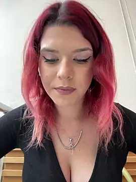 RiriRoseey online show from 02/10/26, 09:08