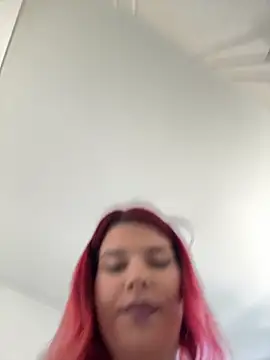 RiriRoseey online show from 03/07/26, 08:54