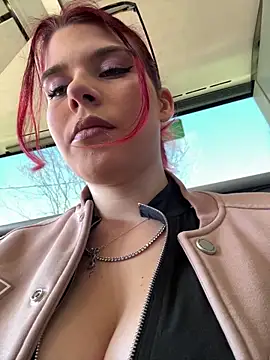 RiriRoseey online show from 03/10/26, 09:24