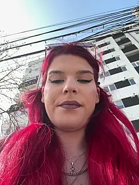 RiriRoseey online show from 04/15/26, 07:47