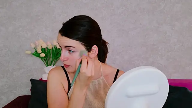 Miss Arwen online show from 09/19/25, 02:59