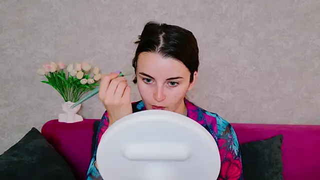 Miss Arwen online show from 09/12/25, 03:17