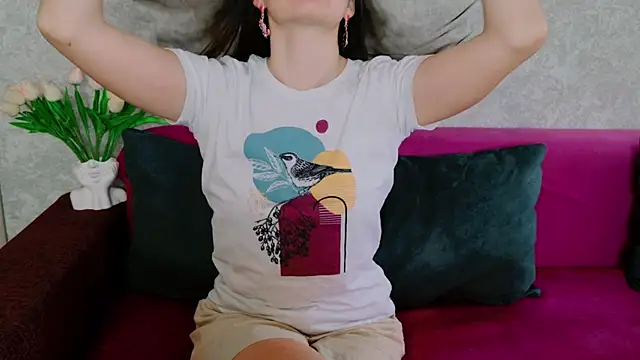 Miss Arwen online show from 11/19/25, 05:40