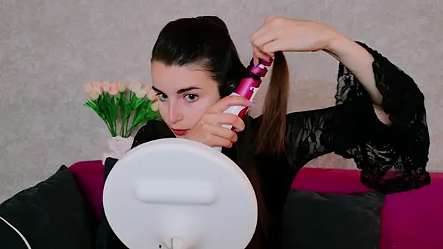 Miss Arwen online show from 09/11/25, 03:39