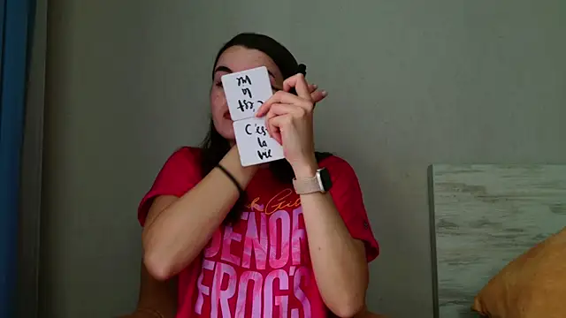 Miss Arwen online show from 05/25/26, 06:01