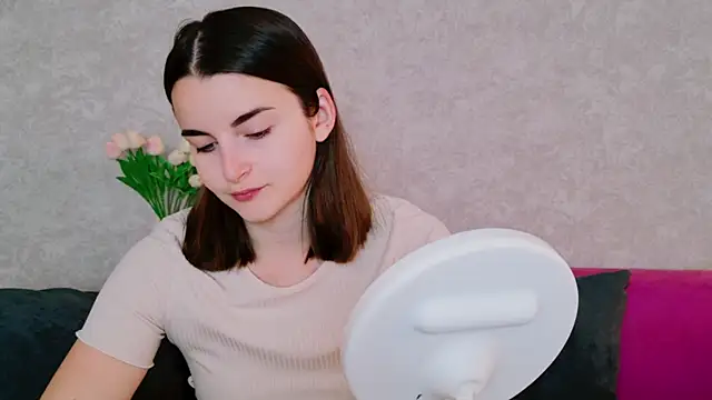 Miss Arwen online show from 09/17/25, 03:19