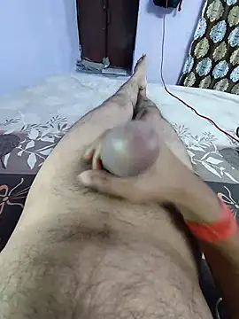 studboy1111 online show from 11/14/25, 09:13