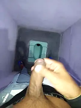 studboy1111 online show from 02/15/26, 11:14