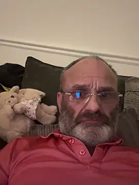 Shyboy817 online show from 10/29/25, 02:21