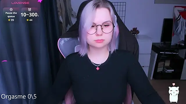 miray kuriyama123 online show from 04/03/26, 06:14