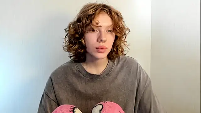 StellaDavis online show from 10/24/25, 08:02