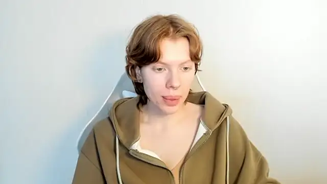 Snapshot of StellaDavis chatting on 02/03/26, 07:57 StellaDavis online show from 02/03/26, 07:57