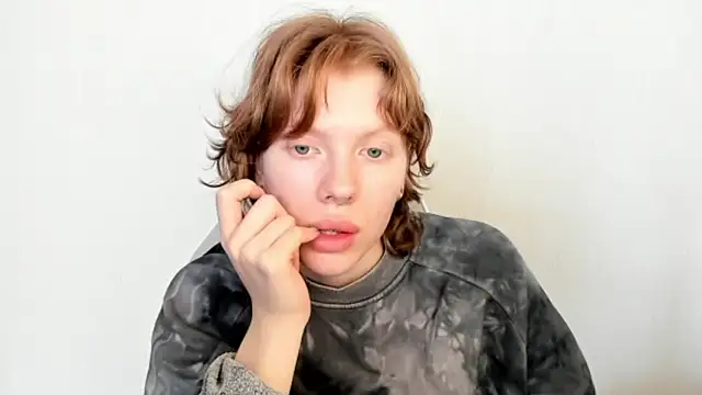 Snapshot of StellaDavis chatting on 02/06/26, 08:10 StellaDavis online show from 02/06/26, 08:10