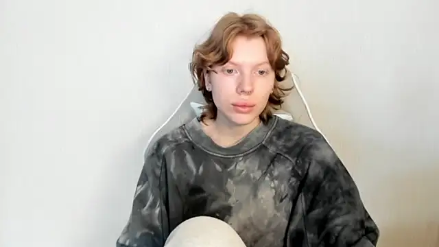 Snapshot of StellaDavis chatting on 02/28/26, 08:14 StellaDavis online show from 02/28/26, 08:14