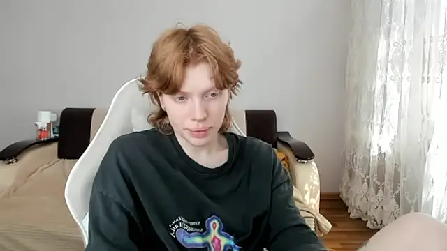 Snapshot of StellaDavis chatting on 07/12/26, 10:38 StellaDavis online show from 07/12/26, 10:38
