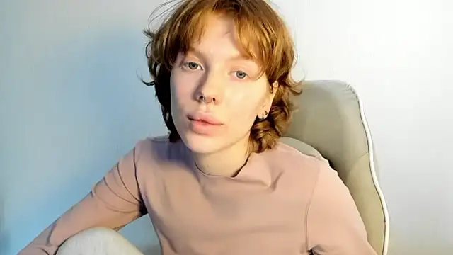 Snapshot of StellaDavis chatting on 01/19/26, 09:35 StellaDavis online show from 01/19/26, 09:35