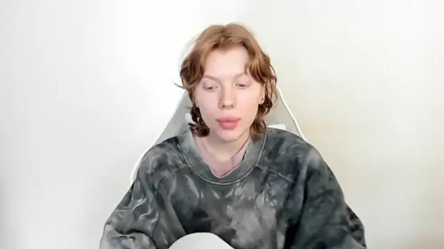 Snapshot of StellaDavis chatting on 02/09/26, 09:07 StellaDavis online show from 02/09/26, 09:07