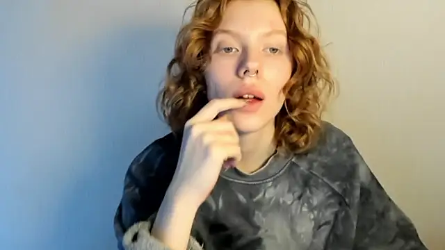 StellaDavis online show from 12/19/25, 09:00