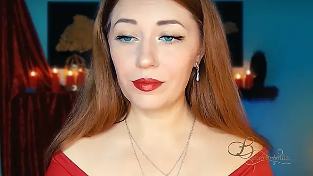 MissBeverlyMills online show from 10/25/25, 04:00