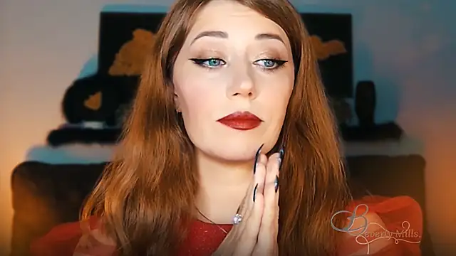 MissBeverlyMills online show from 09/19/25, 07:29