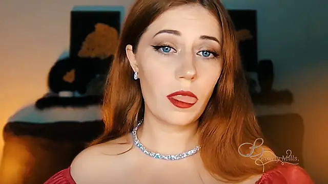 MissBeverlyMills online show from 09/30/25, 10:49