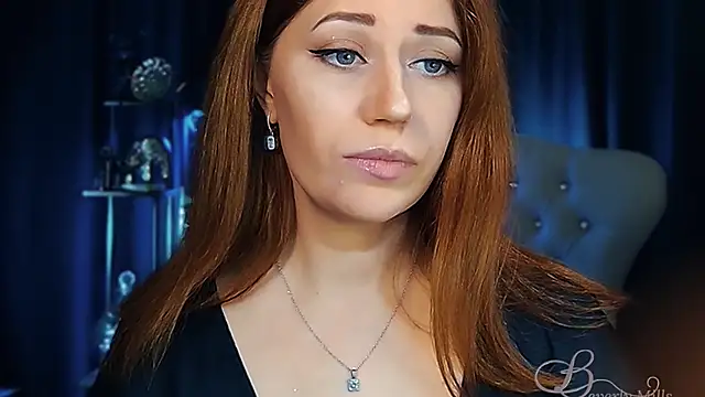 MissBeverlyMills online show from 04/12/26, 05:33