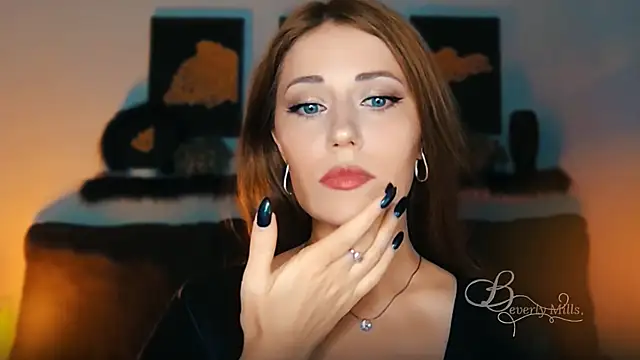 MissBeverlyMills online show from 09/20/25, 05:51