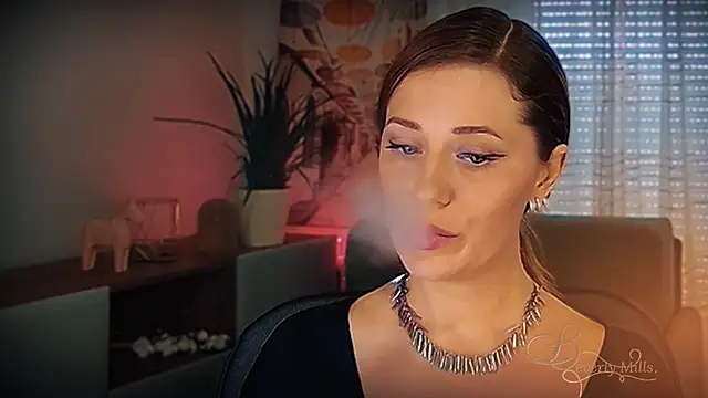 MissBeverlyMills online show from 03/03/26, 12:56