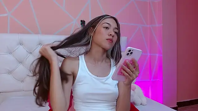 hantonella  online show from 09/12/25, 08:08