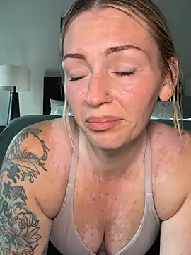 MaggieMayI89 online show from 07/06/26, 12:01