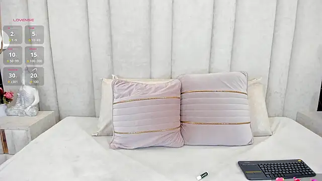 im giselle  online show from 04/28/26, 05:34