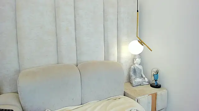 im giselle  online show from 03/25/26, 05:29