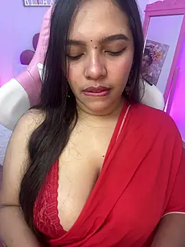 krishaa  online show from 04/11/26, 04:43