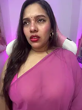Snapshot of krishaa_ chatting on 05/20/26, 10:40 krishaa online show from 05/20/26, 10:40