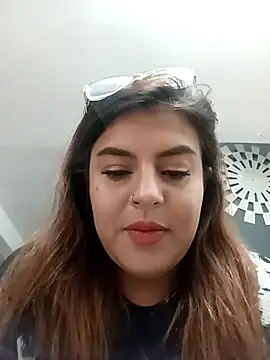  poison sweet online show from 09/17/25, 05:48