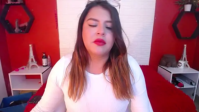 Snapshot of _poison_sweet chatting on 02/07/26, 06:38 poison sweet online show from 02/07/26, 06:38