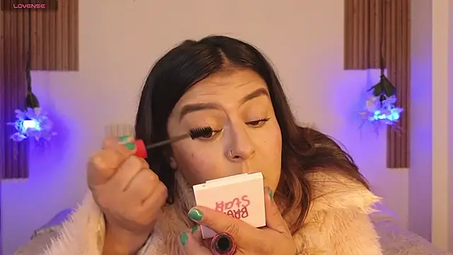 Snapshot of _poison_sweet chatting on 02/23/26, 06:52 poison sweet online show from 02/23/26, 06:52