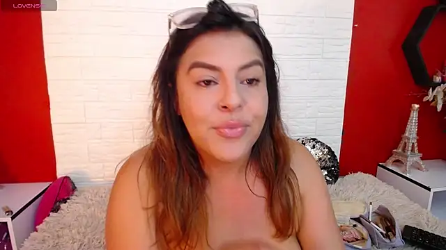  poison sweet online show from 11/29/25, 06:52