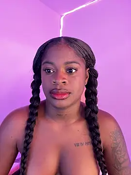 Snapshot of Tamara_Lubezkii chatting on 03/14/25, 06:39 Tamara Lubezkii online show from 03/14/25, 06:39