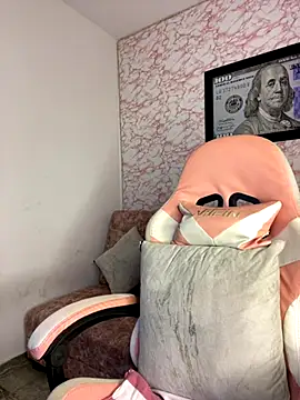 Snapshot of Tamara_Lubezkii chatting on 09/09/25, 12:10 Tamara Lubezkii online show from 09/09/25, 12:10