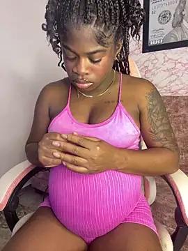 Snapshot of Tamara_Lubezkii chatting on 09/21/25, 10:48 Tamara Lubezkii online show from 09/21/25, 10:48