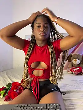 Snapshot of Tamara_Lubezkii chatting on 02/14/25, 04:09 Tamara Lubezkii online show from 02/14/25, 04:09