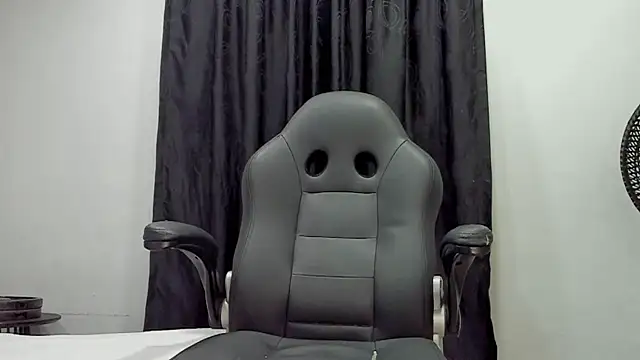 andrew rose  online show from 02/26/25, 06:26