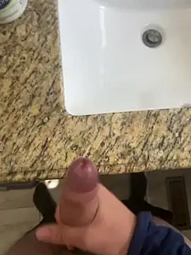 hornybigdicc online show from 10/25/25, 05:13